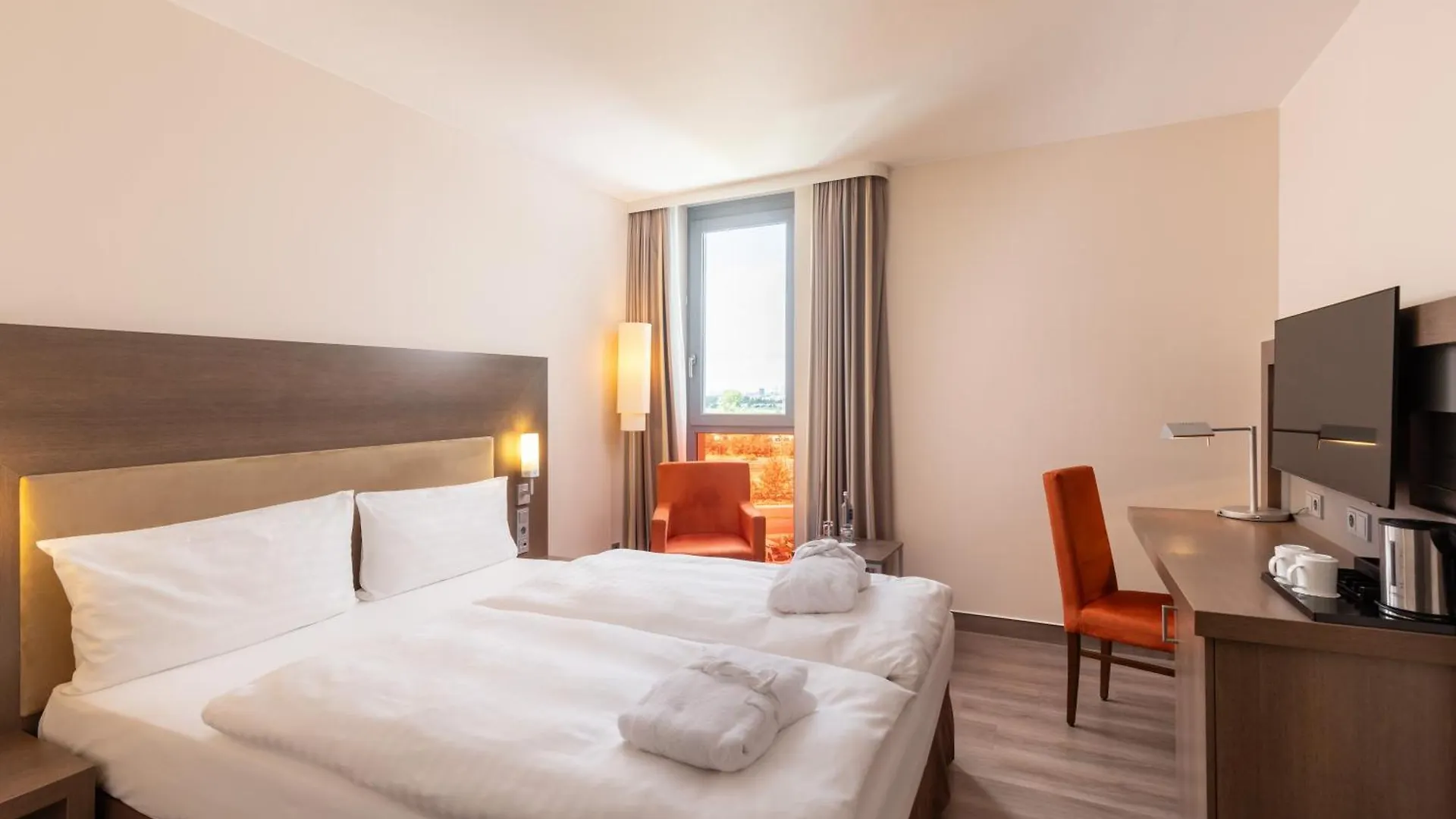 Intercityhotel Berlin Airport Area North Schoenefeld Hotel
