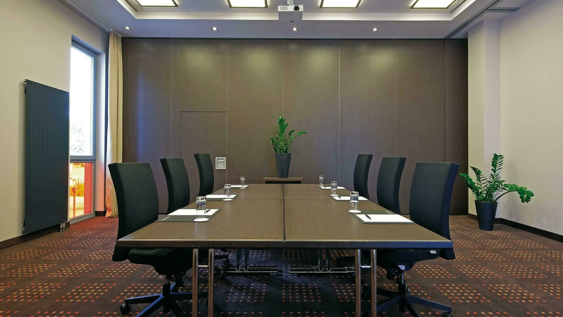 Intercityhotel Berlin Airport Area North Schoenefeld 4*,  Germany